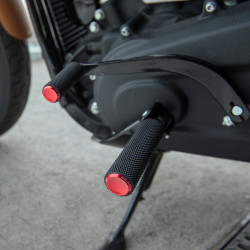 PartzBiz HD 07-954 - Arlen Ness Rubber Footpegs Male Red Knurled Pair Driver Harley Softail 18+