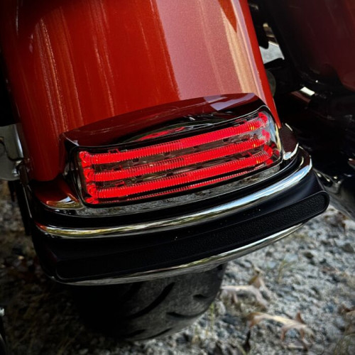 PartzBiz HD: -Custom Dynamics ProBeam Chrome Smoke LED Fender Taillight 09-19 FLHT 59672-09 2040-2354 20402354 custom best light for 2009-2019 FLTCU FLHX FLHR FLTR FLHT fltrx ProBeam 