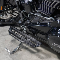 PartzBiz HD AN410-018 - Arlen Ness 410-018 Black Method Driver Floorboards Harley Softail 17-Up