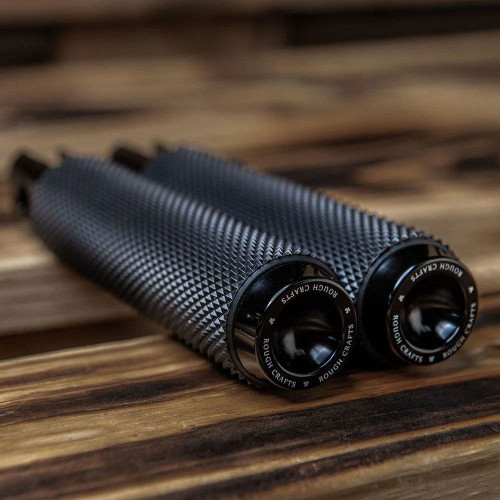 PartzBiz HD: 4423446-Arlen Ness Rough Crafts Black Knurled Front Foot Pegs Harley Softail 18-Up PartzBiz HD: 4423446-Arlen Ness Rough Crafts Black Knurled Front Foot Pegs Harley Softail 18-Up