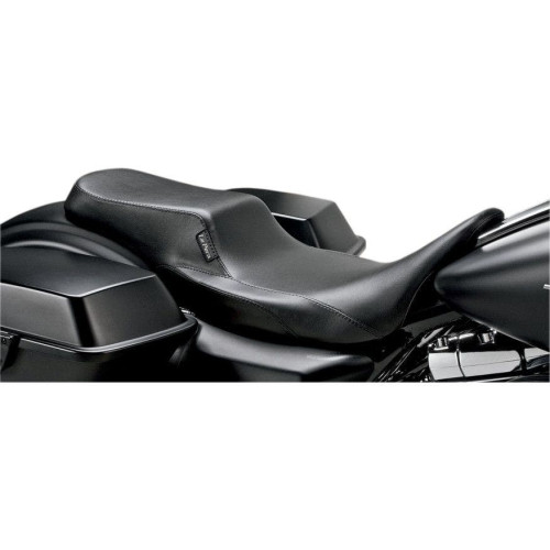 PartzBiz HD: 4410927-Le Pera Black Smooth Stitched Nomad II 2-Up Seat for Harley Touring 08-15 | Le Pera