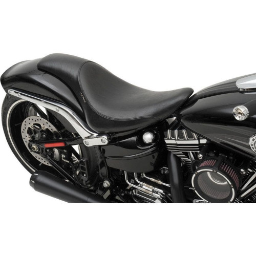 PartzBiz HD: 4410901-Le Pera LKB-860 Smooth Full Silhouette Seat Harley Softail Breakout FXSB 13-17 | LKB-860