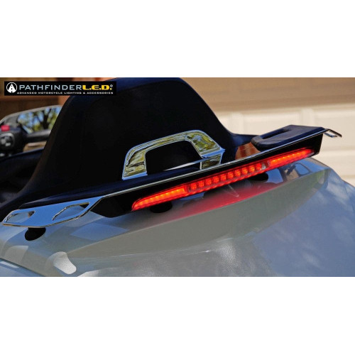 PartzBiz HD: 4407994-Pathfinder LED High Mount Trunk Light w/ Turn Signals Honda Gold Wing GL1800 18-19 PartzBiz HD: 4407994-Pathfinder LED High Mount Trunk Light w/ Turn Signals Honda Gold Wing GL1800 18-19