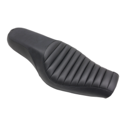 PartzBiz HD DS08040571 - Saddlemen Profiler Black Tuck-N-Roll Seat 4 Harley 04-20 XL W/4.5 Gallon Tank | 807-03-148