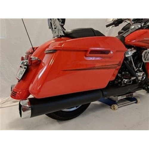 PartzBiz HD: 4402640-Tab Performance สีดำ 4.5” BAM Stick Slip On ท่อเก็บเสียง Harley M8 FLH 17-22 | แท็บ-121-2297